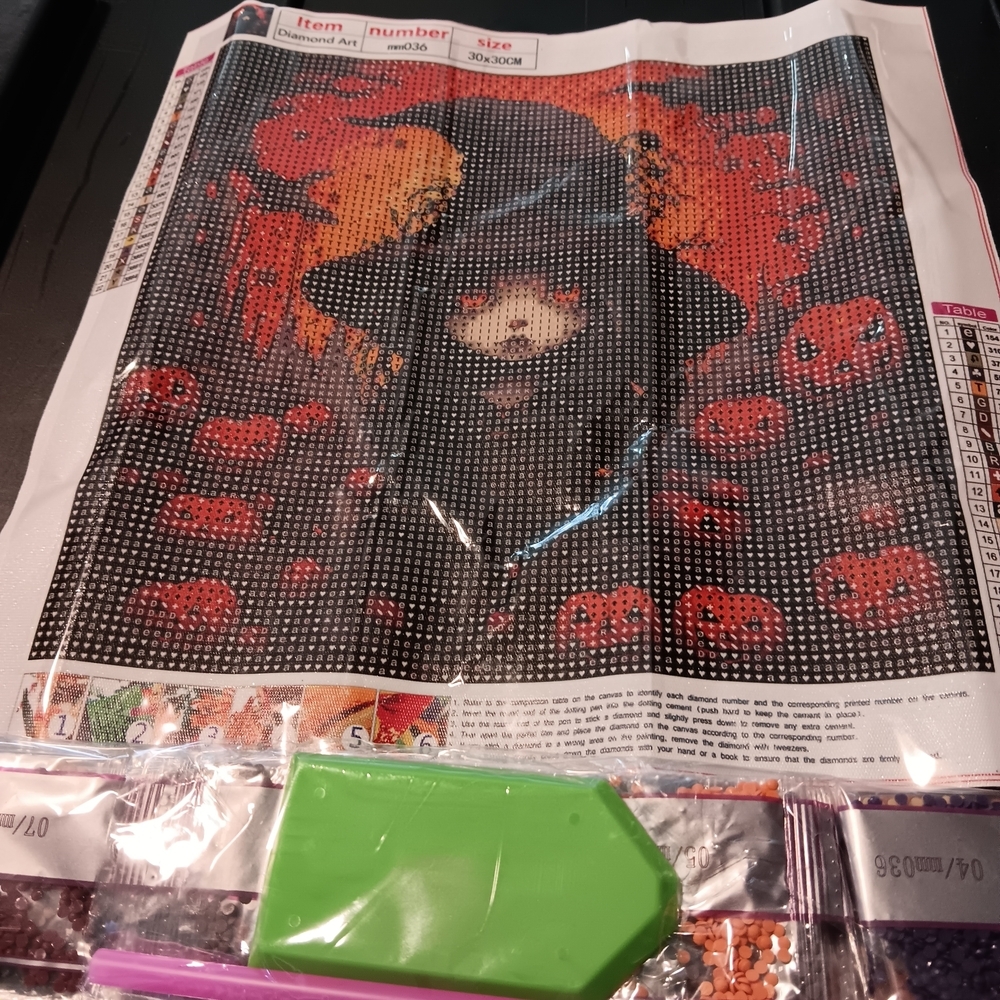 Halloween Witch Diamond Painting Kit 30x30